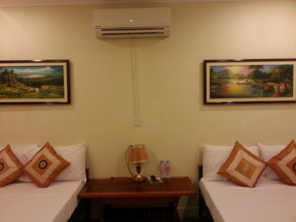 Moon River Guesthouse & Restaurant Kampong Cham Room photo