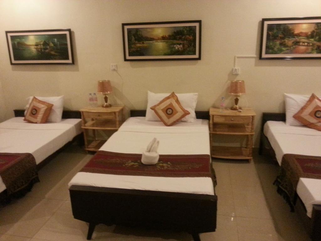 Moon River Guesthouse & Restaurant Kampong Cham Room photo