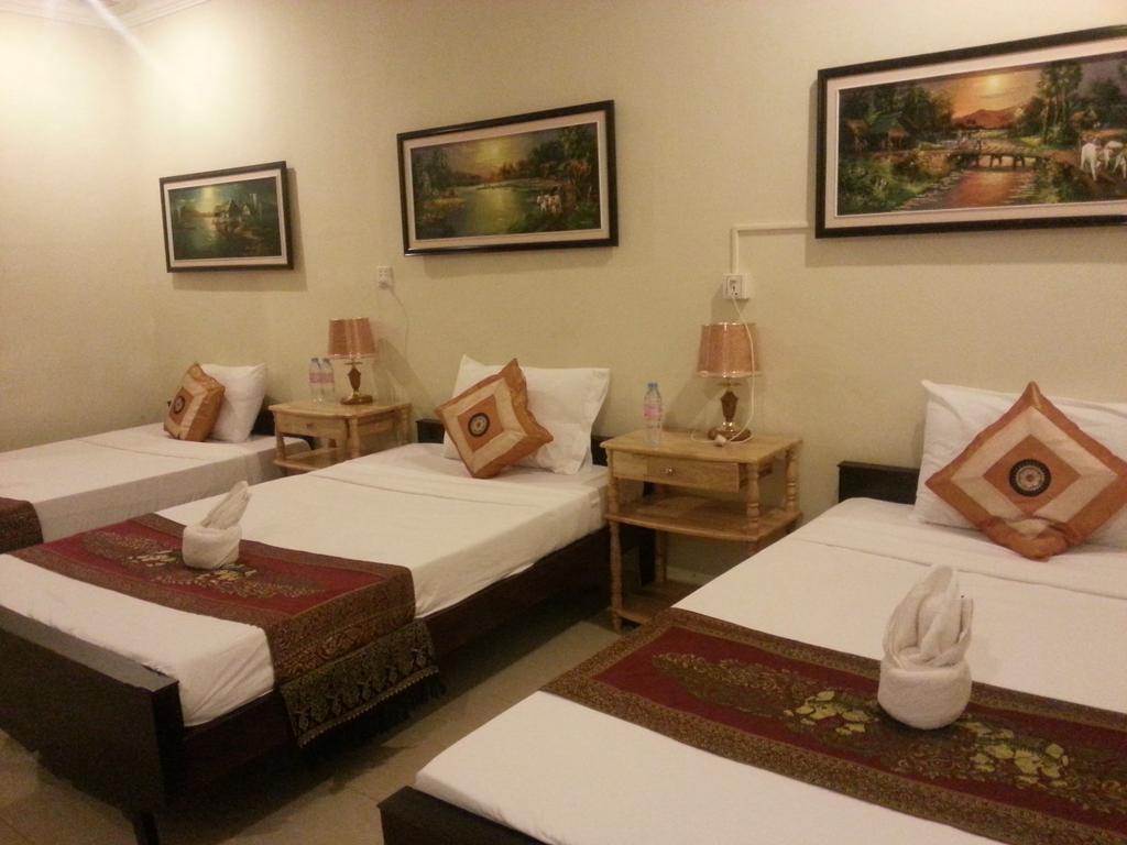 Moon River Guesthouse & Restaurant Kampong Cham Room photo